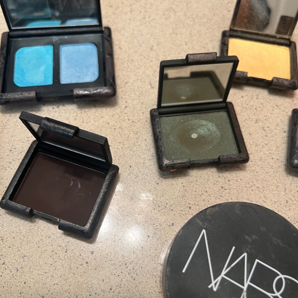 NARS Makeup Compacts Collection Eyeshadow & Powder - Picture 7 of 10
